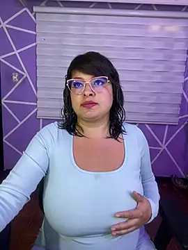 MiiaaJoness online show from July 7, 8:44 pm