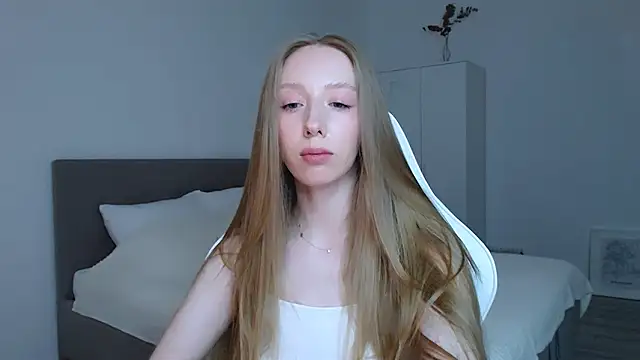 Luna insniity online show from October 28, 7:19 pm