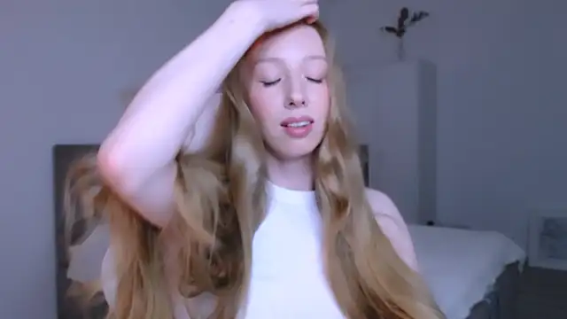 Luna insniity online show from December 15, 10:26 pm