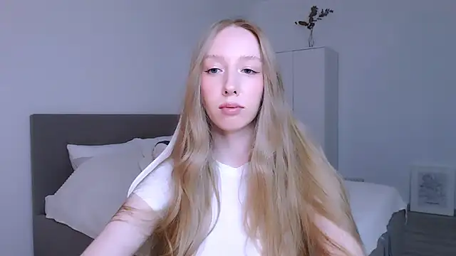 Luna insniity online show from November 21, 8:11 pm