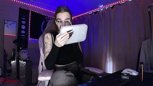 wet dream  online show from February 9, 8:16 am