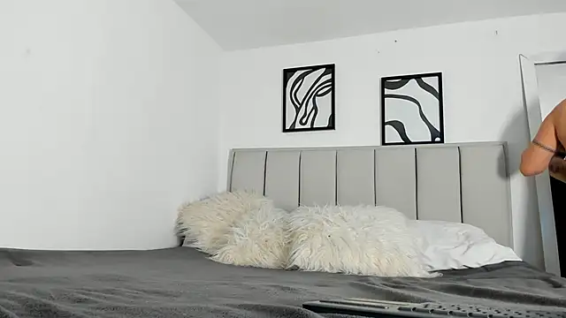 Im Maite online show from October 23, 1:17 pm