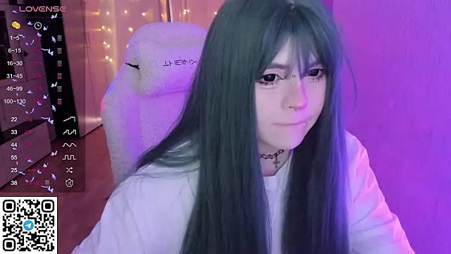 SelenaCute online show from March 26, 5:31 am