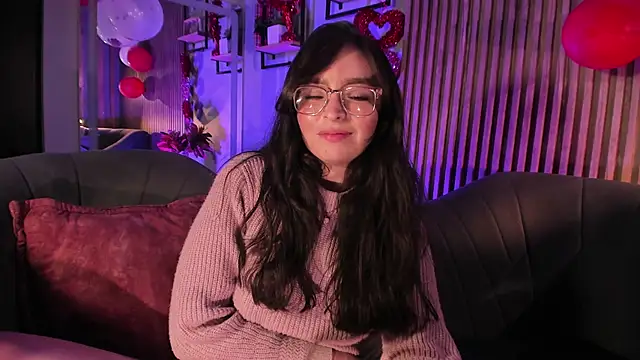 Eva Macalliter online show from February 20, 6:26 am