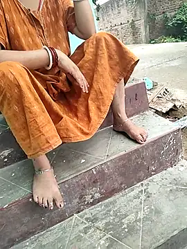 COUPLLE VILLAGE online show from July 1, 1:49 am