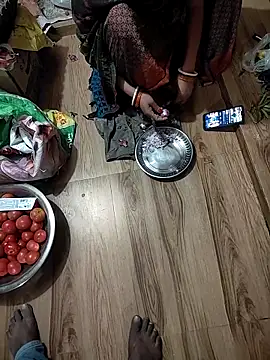 COUPLLE VILLAGE online show from February 13, 7:32 am