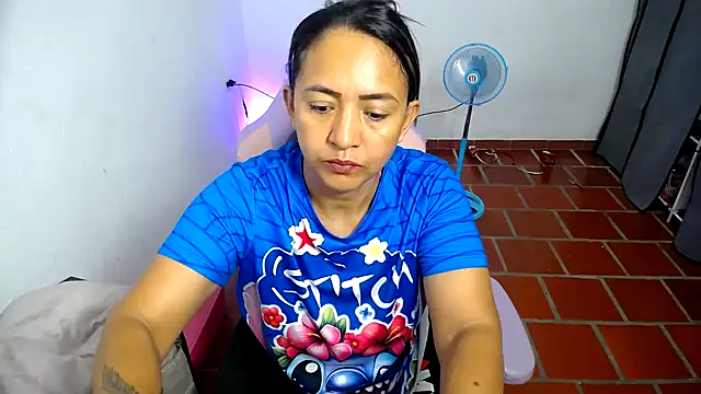 daleska ayala 1 online show from April 14, 12:43 am