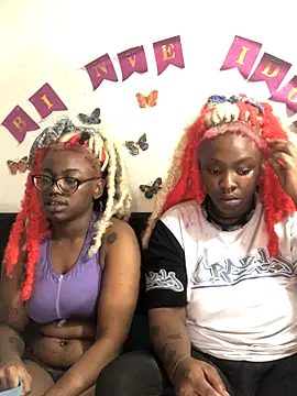 The wickles 4443 online show from November 4, 11:21 pm