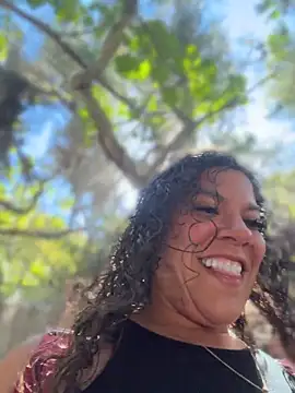 Bigbuttbrooklynn online show from April 15, 5:57 pm