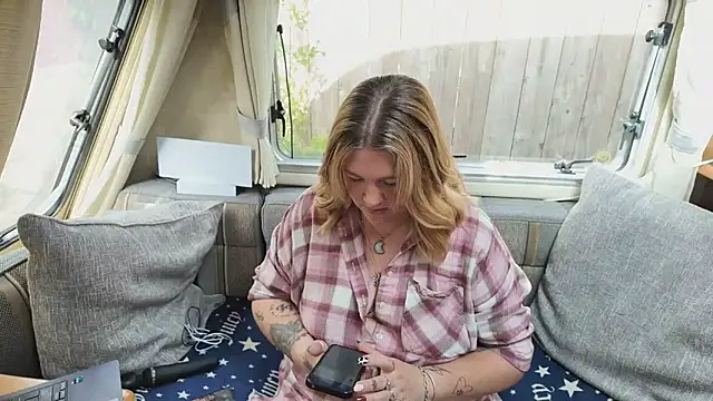 British  Rosie online show from June 12, 8:44 am