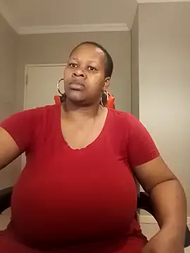 bustylisa1983 online show from September 21, 3:43 pm