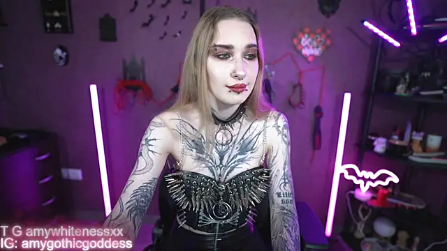 amywhitenessxx online show from June 1, 1:57 pm