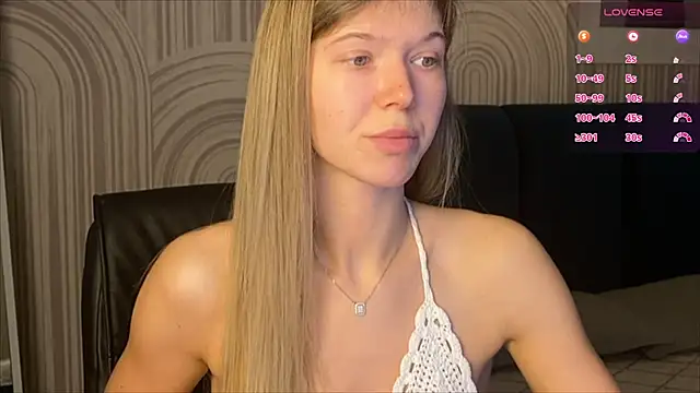 viviann evans online show from October 24, 1:12 am