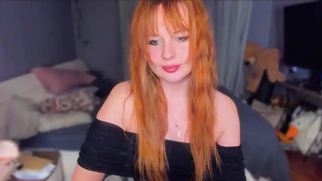 KlementinaBbG online show from December 17, 8:46 pm