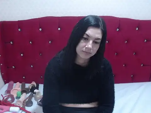 AdaFawxx online show from November 11, 5:14 am