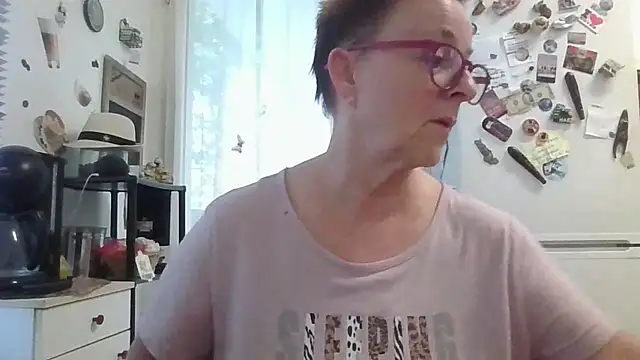 Reife Katy online show from October 1, 8:41 am