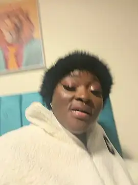 sweet1111 online show from April 18, 11:26 pm