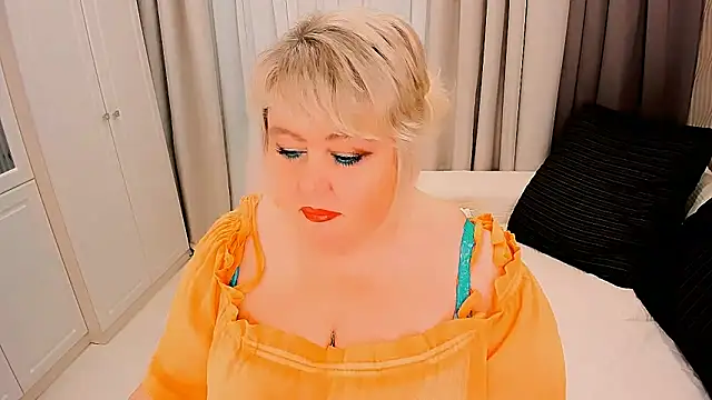 BIGTITSBBW online show from December 1, 6:10 pm