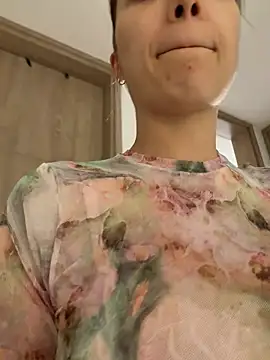 AnnaCastillo  online show from March 5, 9:10 pm