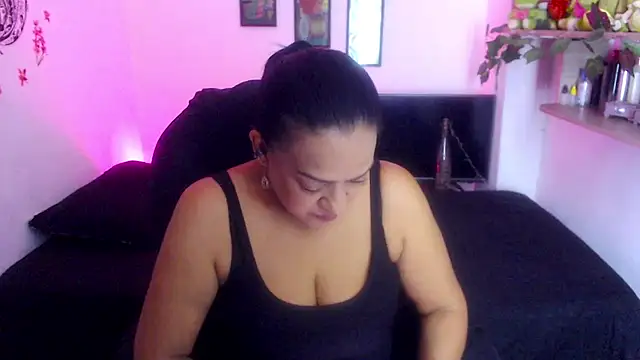 menfismuller2 online show from November 19, 6:08 pm