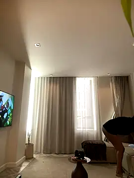 Neelo-Smith online show from December 3, 5:10 am