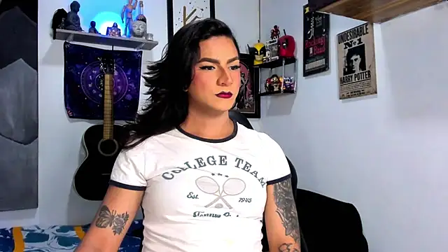 dariell smokesexx online show from March 10, 6:45 pm