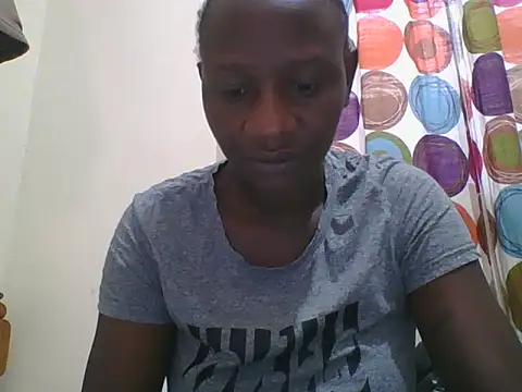 SilentQueen93 online show from March 8, 6:39 am