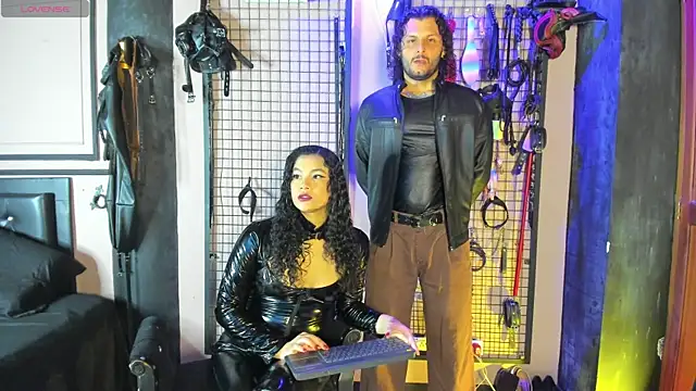 Twisted Fantasy online show from September 28, 3:24 am