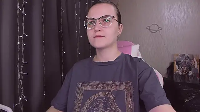 MissBrightShine online show from October 29, 11:58 am