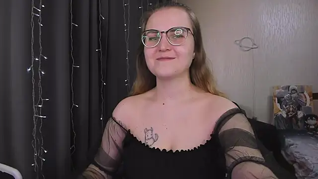 MissBrightShine online show from March 12, 11:02 am