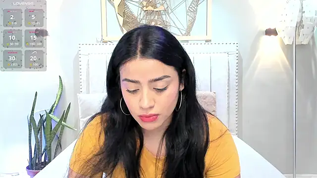 Paula Desousa online show from September 28, 8:03 pm