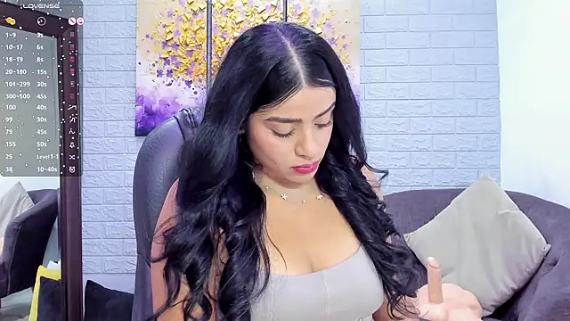 Paula Desousa online show from March 2, 5:08 pm