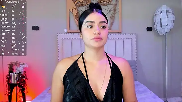 Paula Desousa online show from March 14, 8:21 pm