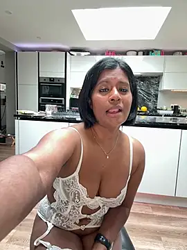 RoseMelanie online show from March 24, 8:41 am