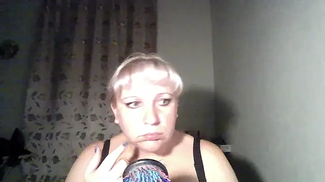 MeilomaWesa online show from October 3, 8:03 pm