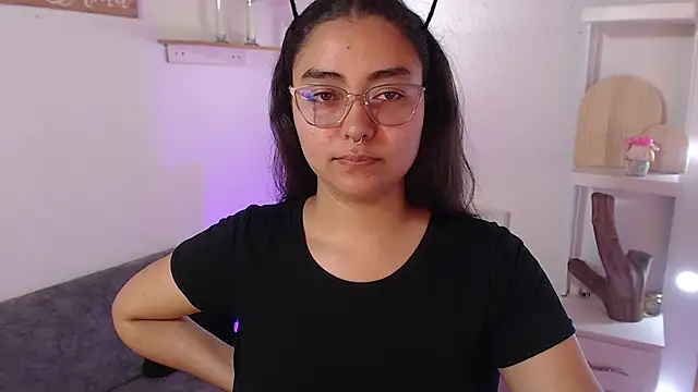  Kim  M online show from November 18, 3:13 pm