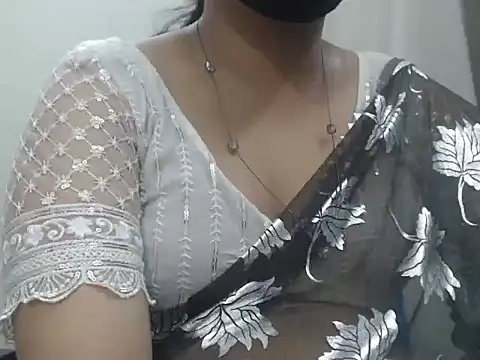 Lovely Siri 23 online show from April 24, 12:19 pm