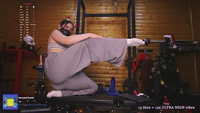 capchick online show from January 13, 4:00 pm