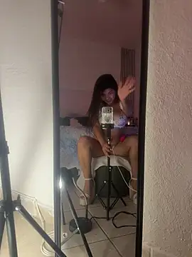 Ash satisfying orgasm online show from April 28, 4:27 am