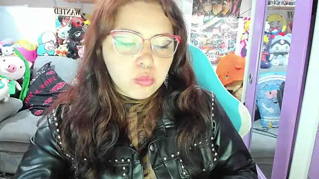 soficammy online show from November 14, 10:10 pm