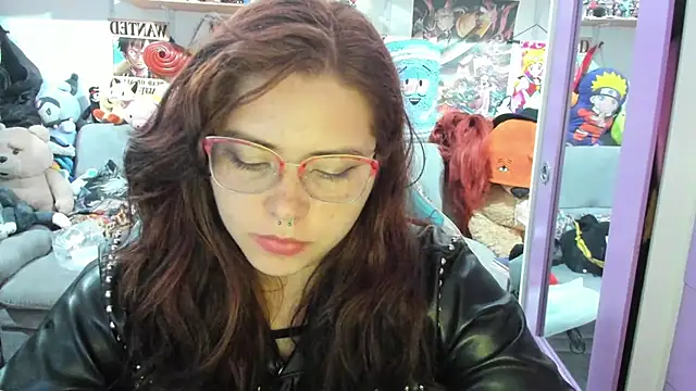 soficammy online show from October 15, 10:56 pm