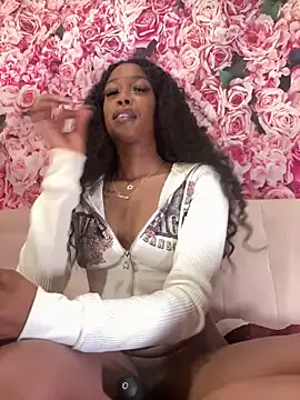 mismialove online show from April 24, 12:30 pm