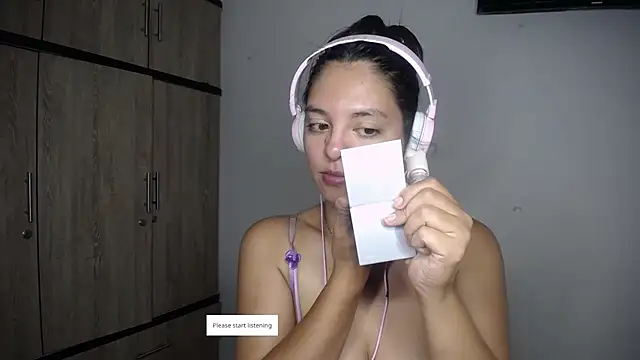 susan smith18 online show from February 10, 4:48 am